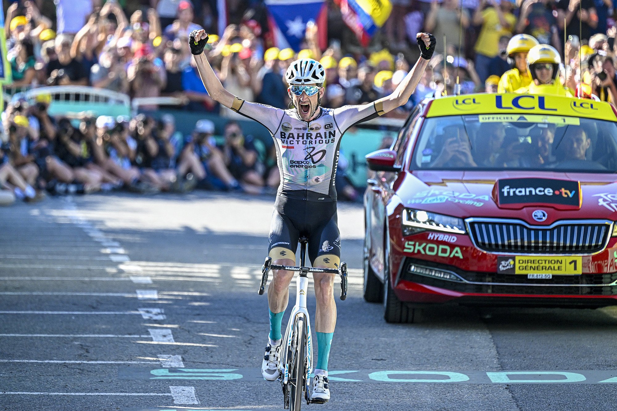 Wout Poels wint sole de vijftiende etappe van de Tour de France 2023